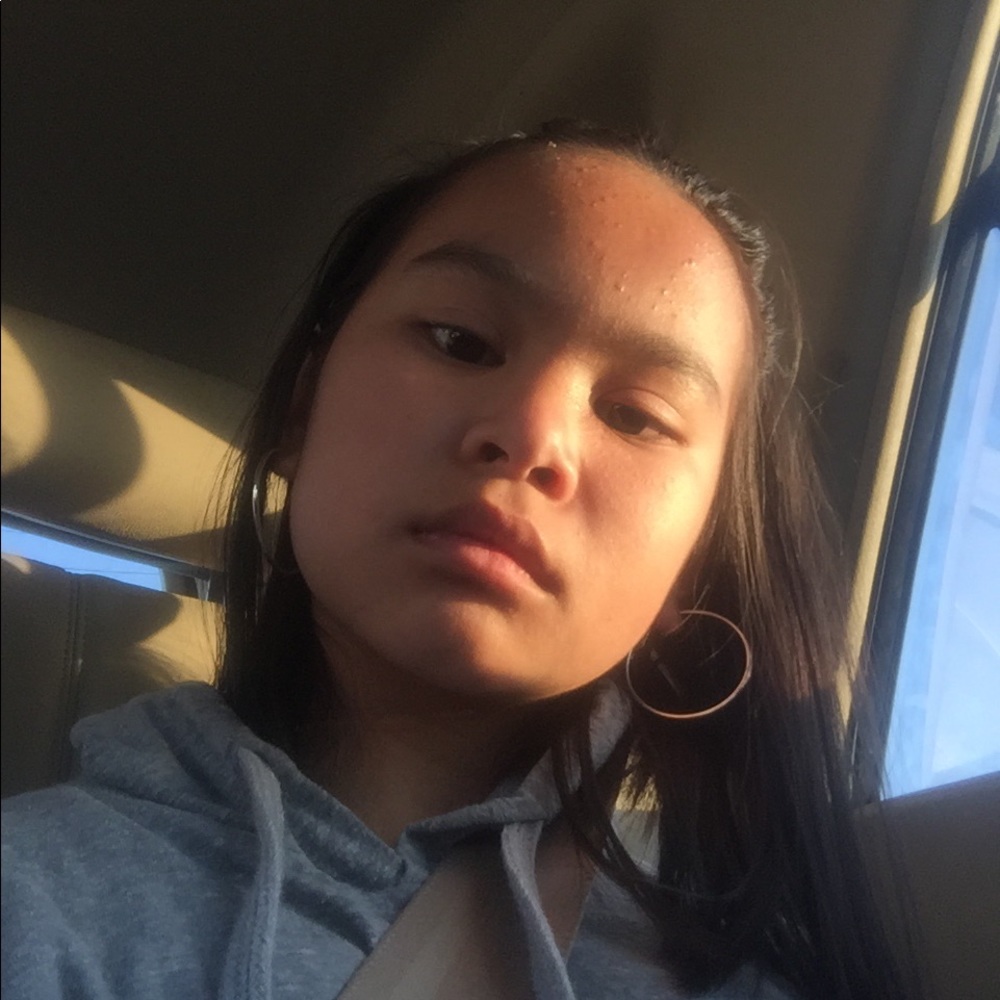 Meet your Posher, Nina